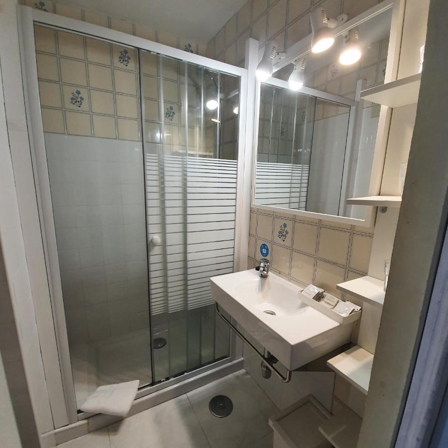 Riesco Guest house